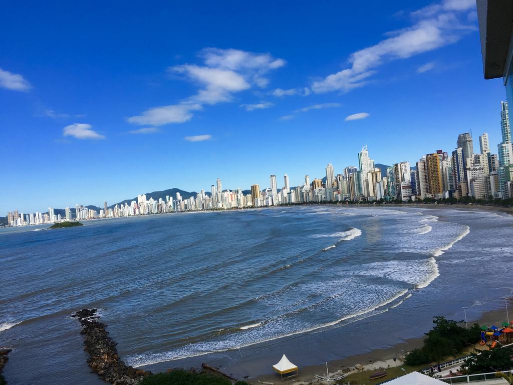 Apartamento Dante Tomio Balneário Camboriú エクステリア 写真